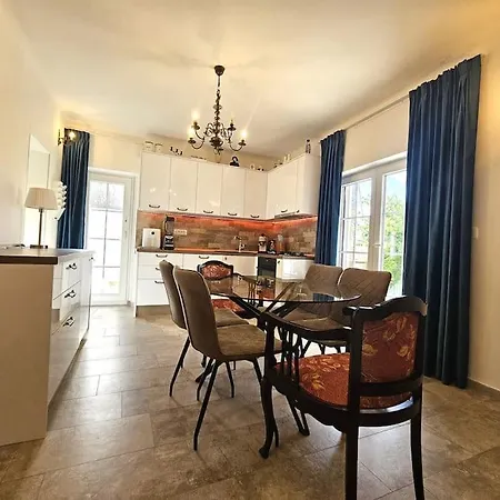 Holiday home Pool House Arbanija