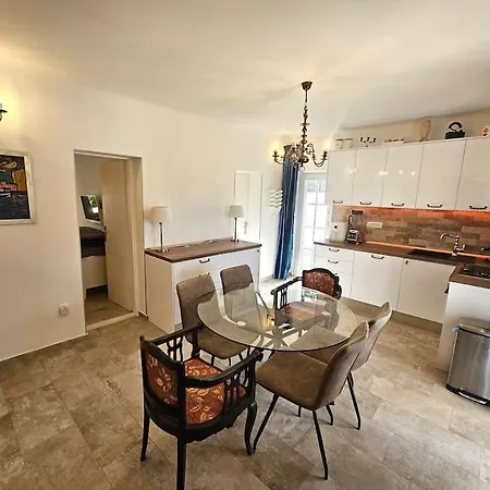 Pool House Arbanija * Trogir