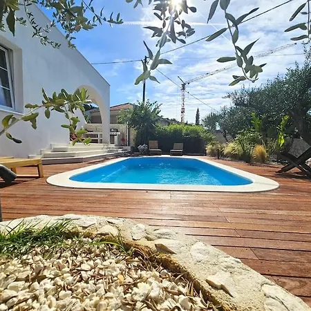 Pool House Arbanija Trogir