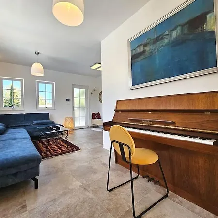 Holiday home Pool House Arbanija Trogir