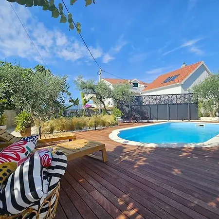 Pool House Arbanija Holiday home Trogir